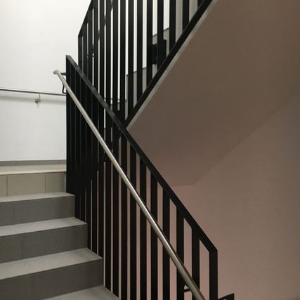 Treppe aus Metall